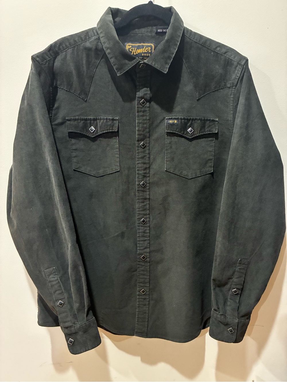 Howler Bros - Corduroy Dark Black L/S Shirt - size Large - EUC